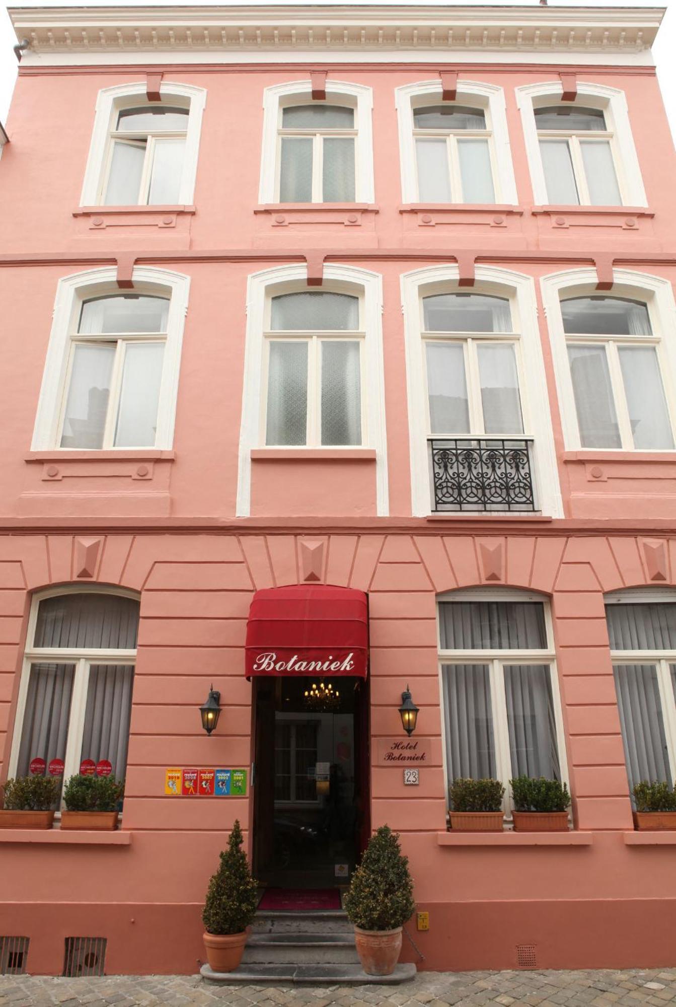 Hotel Botaniek Μπριζ Εξωτερικό φωτογραφία